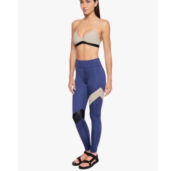 NWT. Koral Aello Shantung High Rise Legging. - Picture 4 of 4